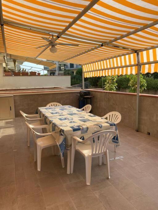 Casa Vacanza Giardini Naxos Taormina Miranaxos 외부 사진